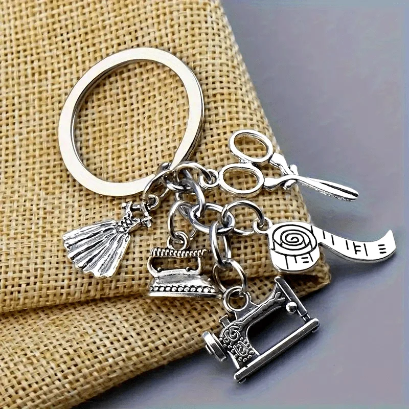 1 piece Y2K metal novelty men's keychain, sewing machine keychain, car wallet bag accessories