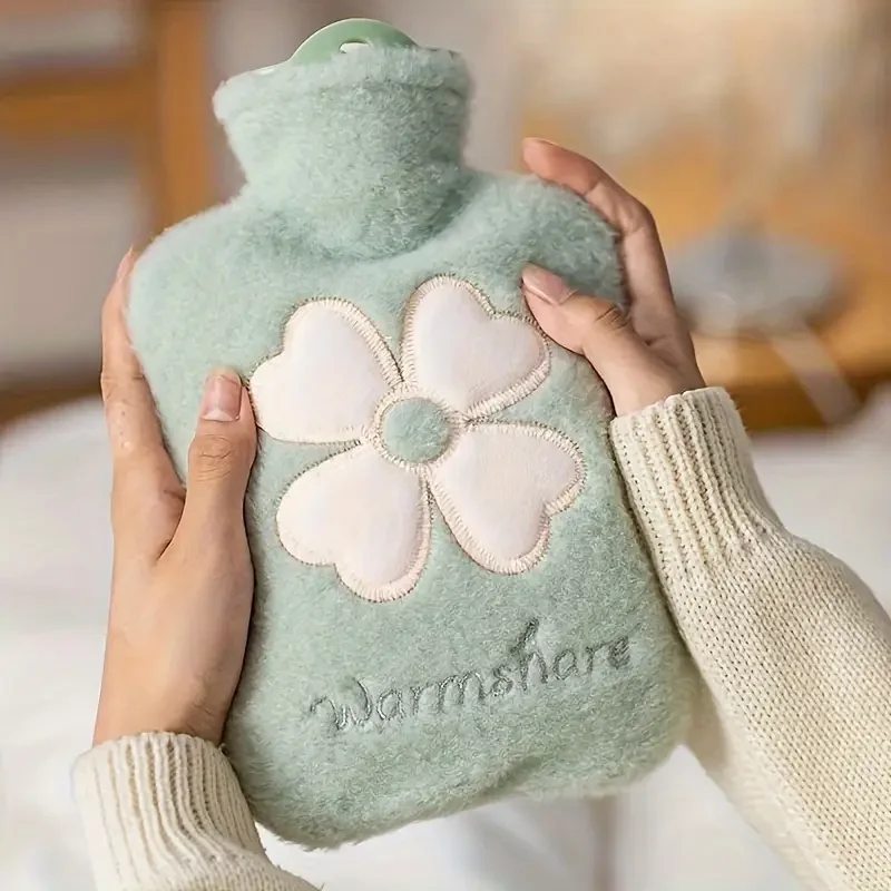 

30.27 Oz PVC hot water bag with removable washable woven fabric cover Portable warm bag optional plush texture decorative warm