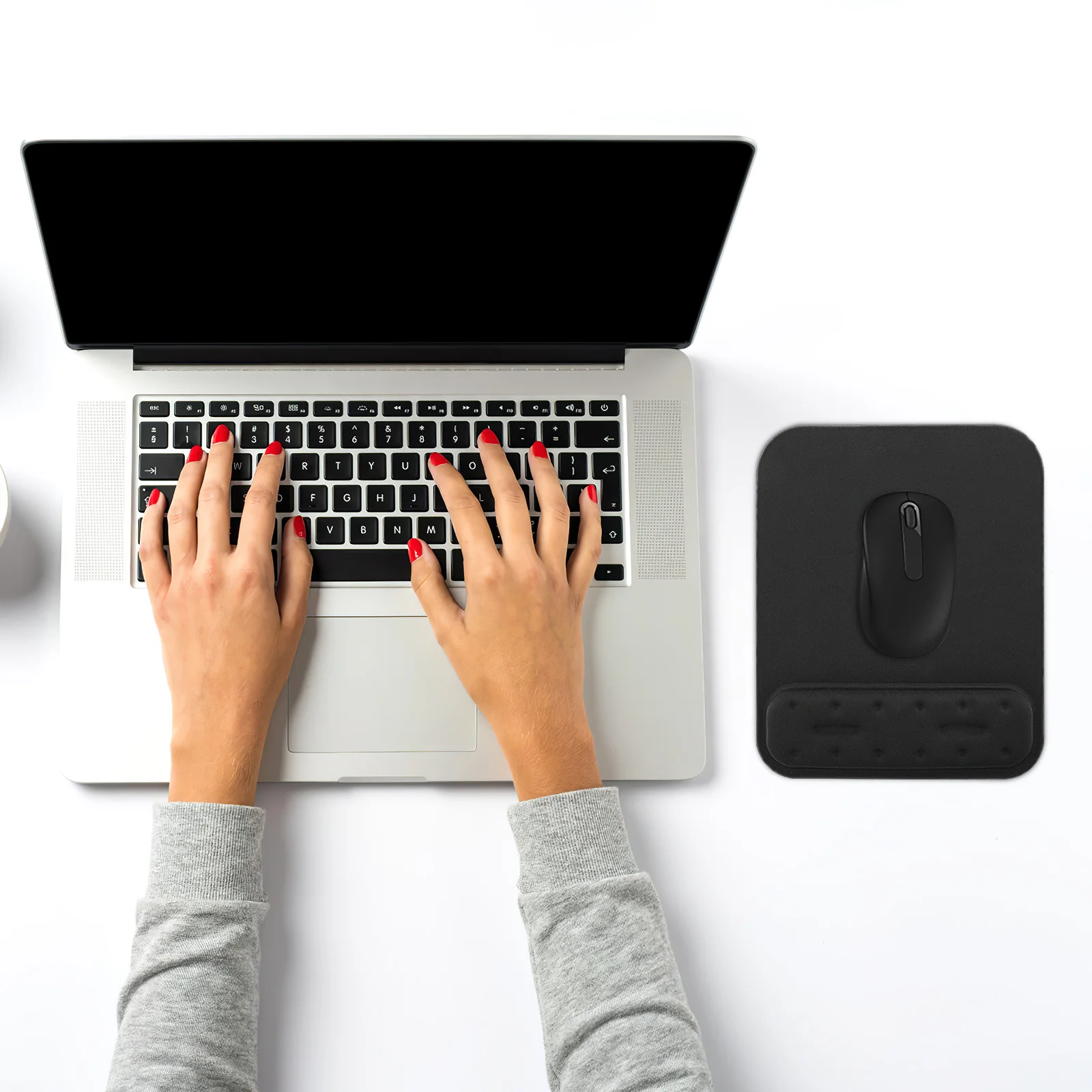 

Ergonomic Mouse Pad with Memory Foam Rest Surface for Fast Movement Gaming Work Daily Use Mouse Pad