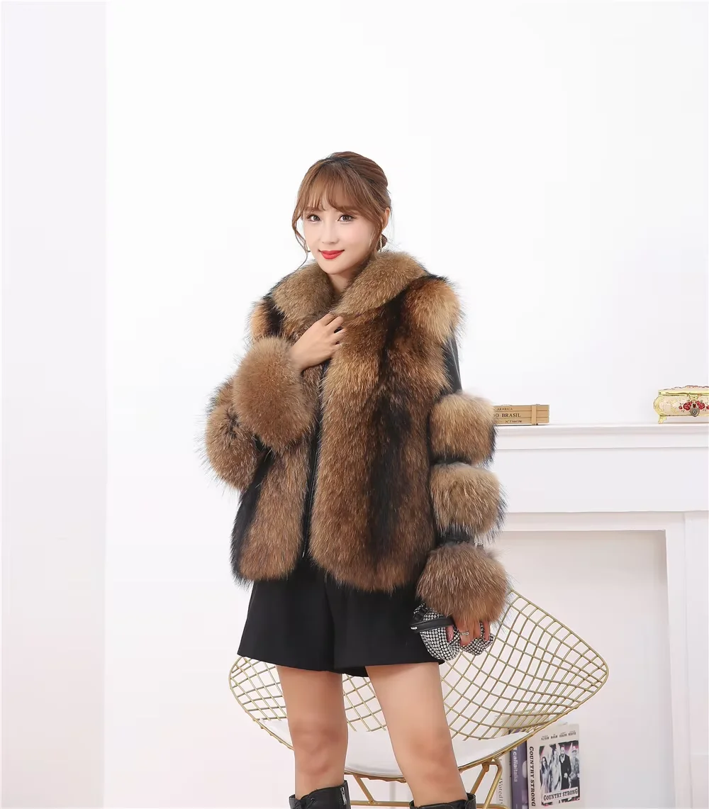 

Real Fur Natural Raccoon Fur fox silver fox fur winter women Coat jacket vest Detachable sleeve height 60 cm sleeve 55cm