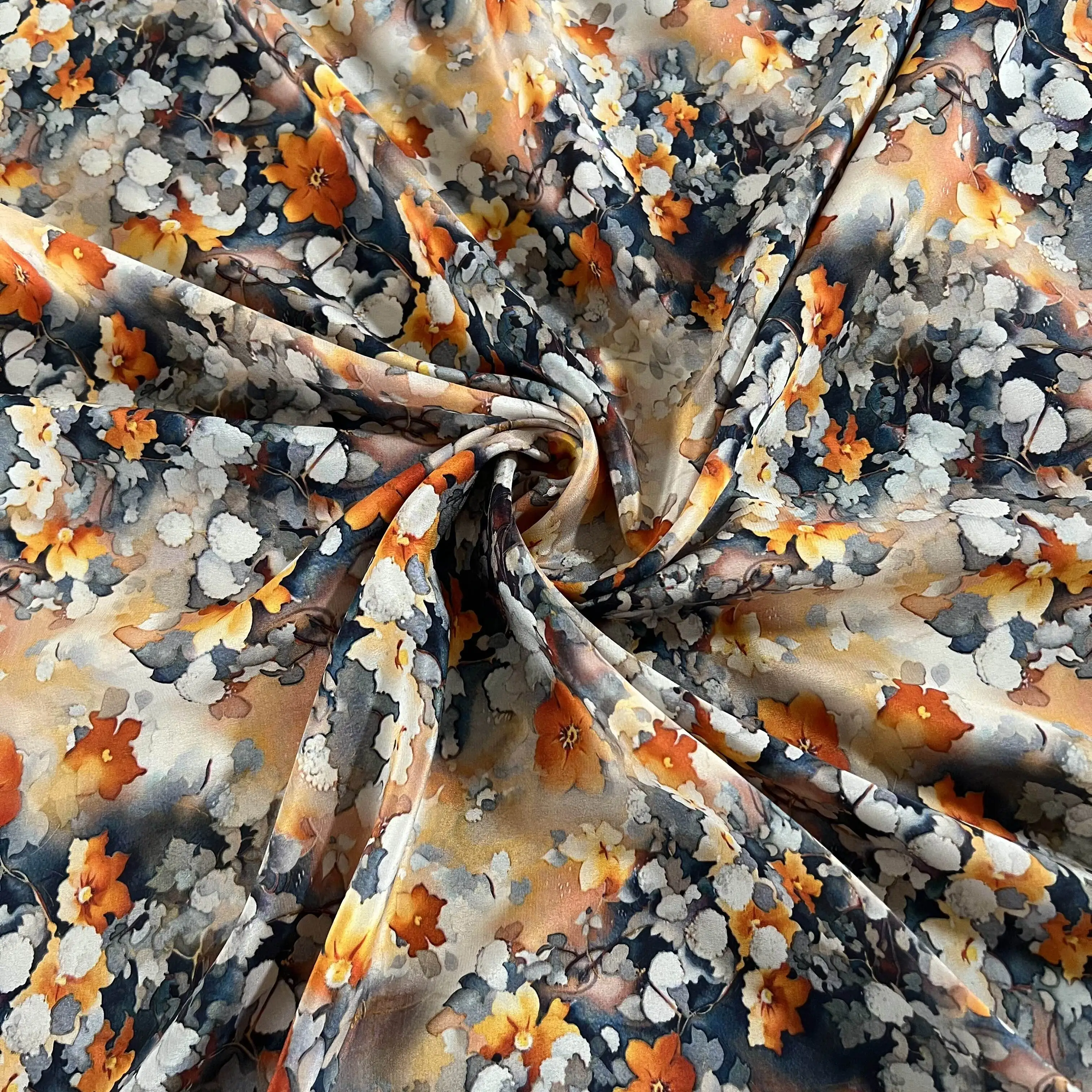 

1 метр 100% шелковой ткани из тутового шелкопряда, 16 момме, креп-шелк с цветочным принтом, ширина 140 см (55 дюймов), продается на метры, XX325