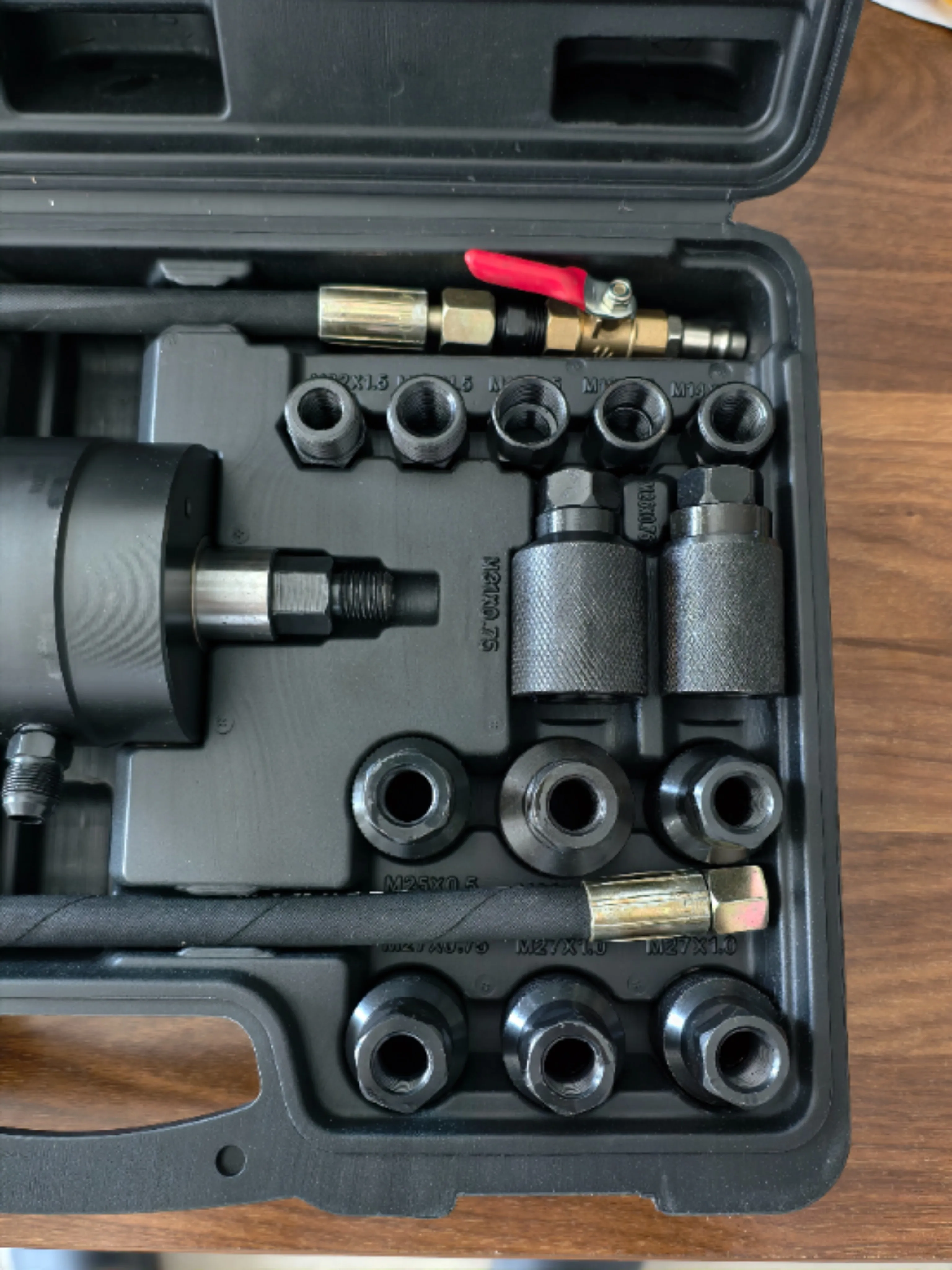 

AQ-New Common Rail Diesel Fuel Injector Pneumatic Puller Hammer Remover Tool Pneumatic Removal Puller Combination Kit Profession
