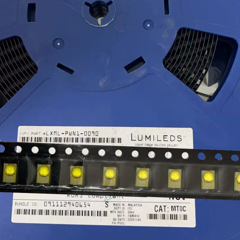 

100pcs/lot 3W 3045 Lumileds LUXEON Rebel LXML-PWN1-0090 4000-4500K 4000-4500K 4000-4500K 4000-4500K 3V 1A Nuetral White Leds