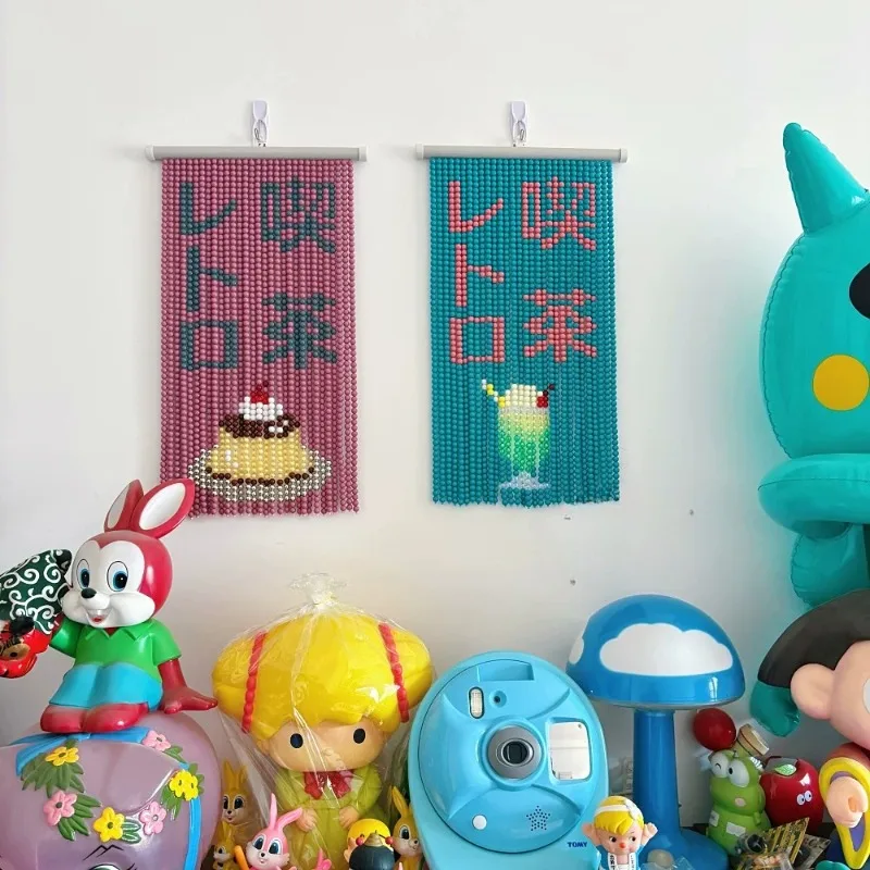 Cortina de Tapicería Hecha a Mano con Adornos de Cuentas de Melón y Soda, Estilo Retro Japonés, Decoración de Pared con Osito Kawaii para Habitación
