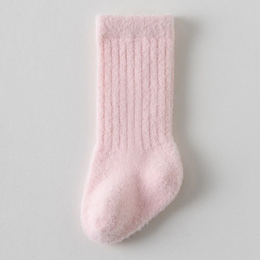 

Новые бархатные махровые детские носки средней длины, утепленные детские носки-тапочки, удобные однотонные домашние чулки для холодного сезона