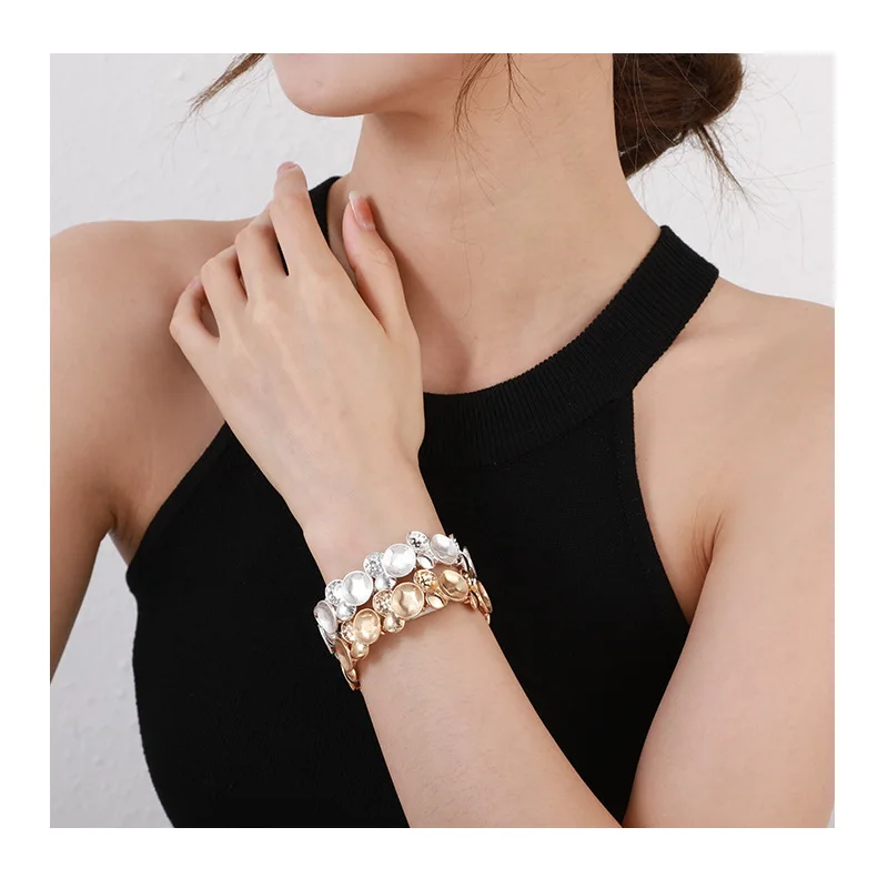 

New Batch Fashion Round Alloy Bracelet Premium Versatile Elastic Rope Bracelet