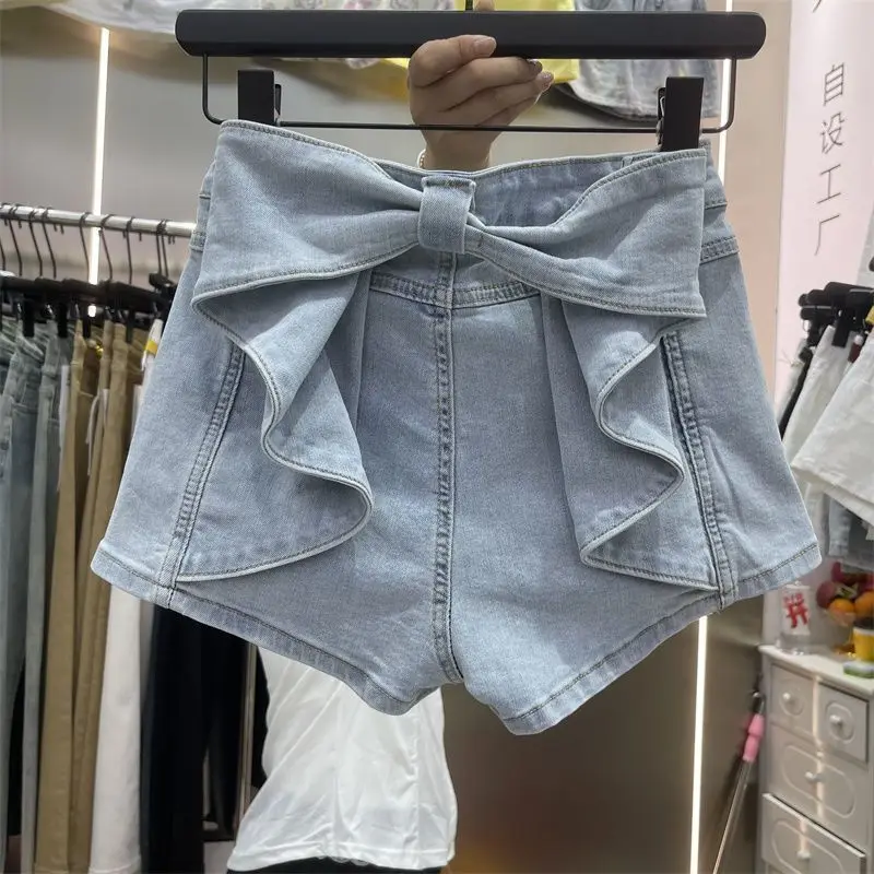 Pantalones cortos vaqueros lavados de verano para mujer, pantalones cortos informales con diseño de lazo, pantalones vaqueros Spice Girl de cintura alta, novedad de 2025