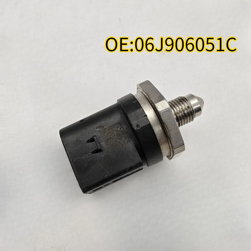 

For 06J906051C Fuel High Pressure Sensor For Audi A4 A5 A6 Quttro Q7 VW Passat CC Touareg NEW