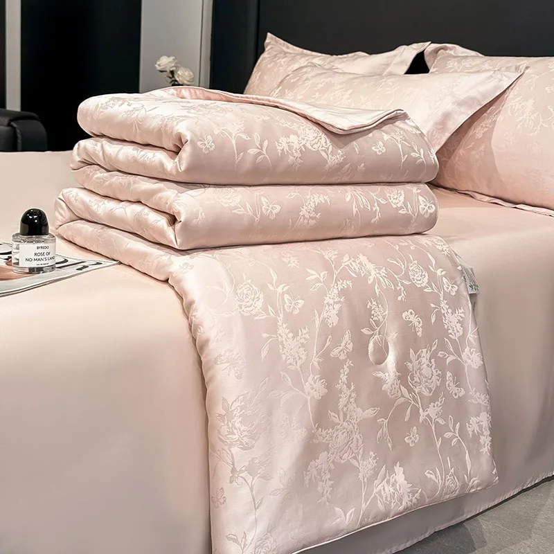 Luxury Lyocell Fiber Jacquard Summer Quilts Exquisite Faux Silk Thin Cooling Comforter 200X230Cm Double Home Soft Bedspread