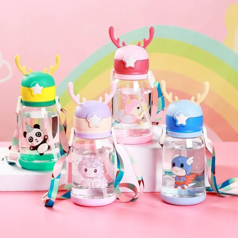 

600ml Kids Water Sippy Cup Antler Creative Cartoon Baby Cups with Straws Leakproof Water Bottles Outdoor Childrens Cup 1pc