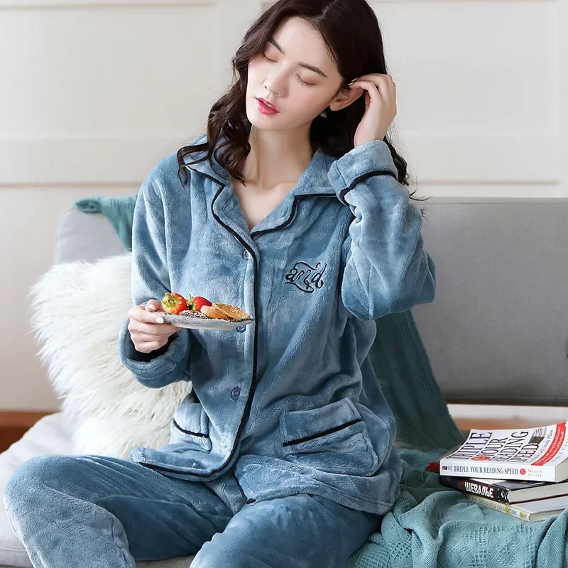 New Autumn Winter Warm Coral Velvet Pajamas Women Turn-down Collar Flannel Tops+Pants 2Pcs Pajama Sets Lady Casual Soft Homewear