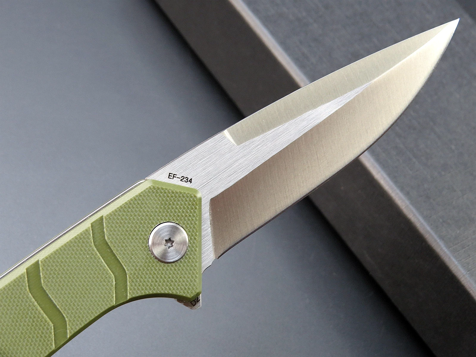 عالية الجودة Eafengrow EF234 سكين جيب D2 شفرة فولاذية G10 مقبض للعمل في الهواء الطلق التخييم التنزه سكينة تكتيكية Edc أداة