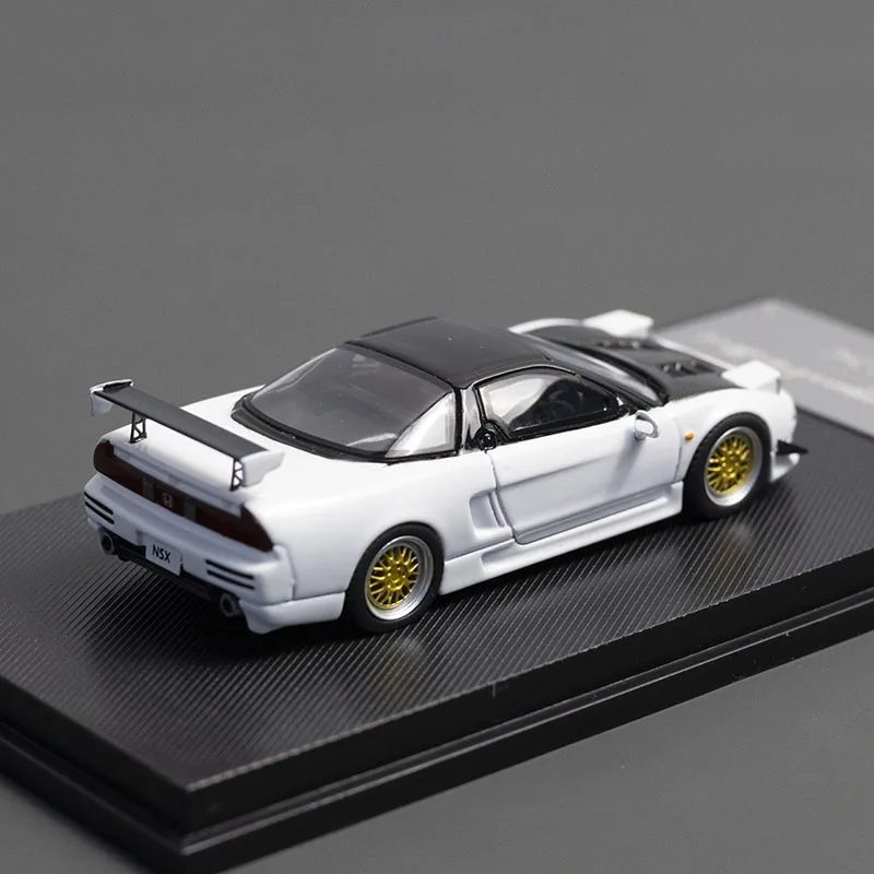 Diecast 1:64 Scale MC Model Collect Honda NSX White Carbon Cap Alloy Car Model Collectible Toy Gift Souvenir Display Ornament