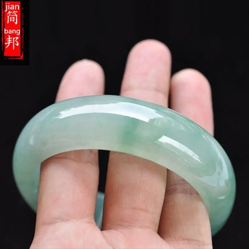 Jianbang light , ice-like texture, oily green jade bracelet
