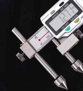 

Center distance vernier caliper, hole distance center line caliper. 10-150mm 10-200mm 10-300mm 20-500mm 20-600mm 20-1000mm. . c