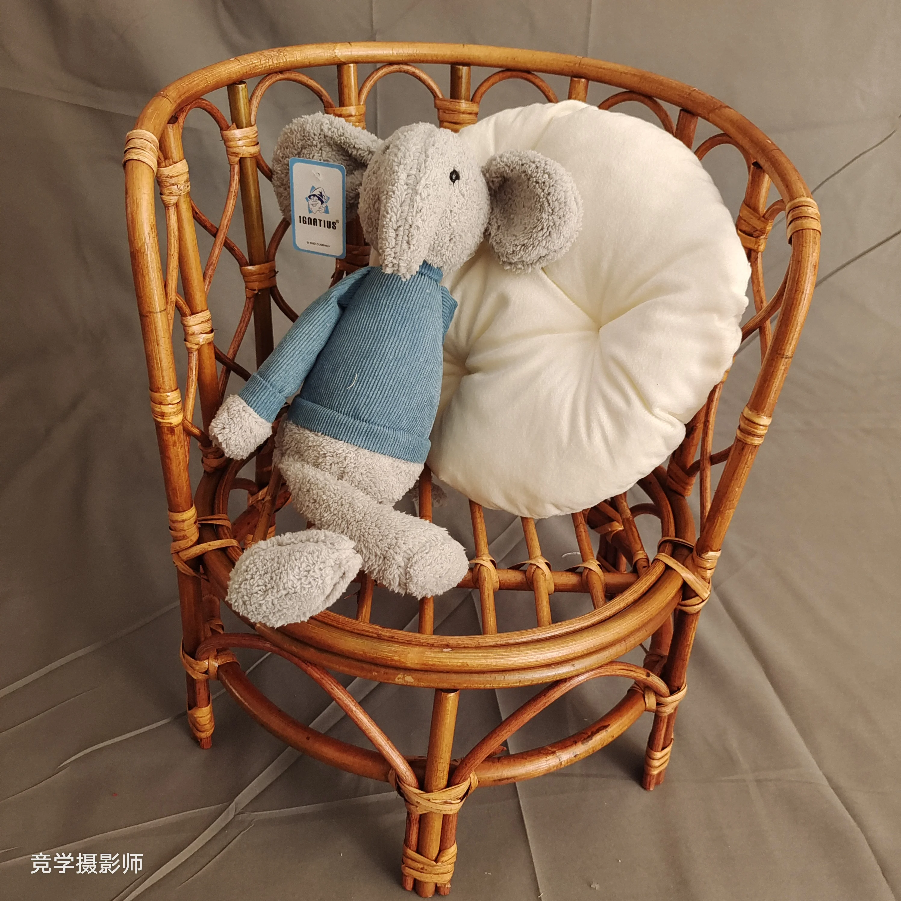 Newborn Photography Props Basket Handmade Vintage Bamboo Chair Newborn Photo Posing Props Baby Record Growth Kids Mini Chair