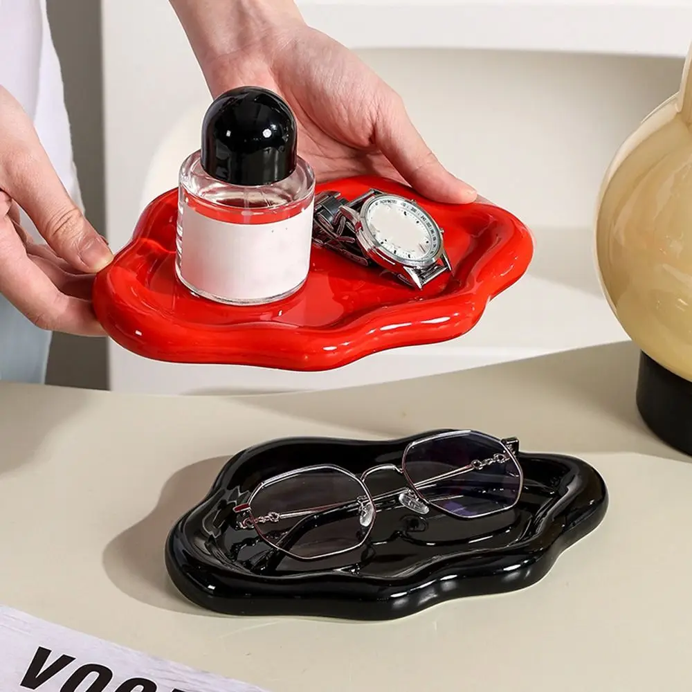 

Decorative Holder Ceramic Cloud Jewelry Tray Stylish Elegant Jewelry Display Dish Plating Trinket Tray Aesthetic Gift