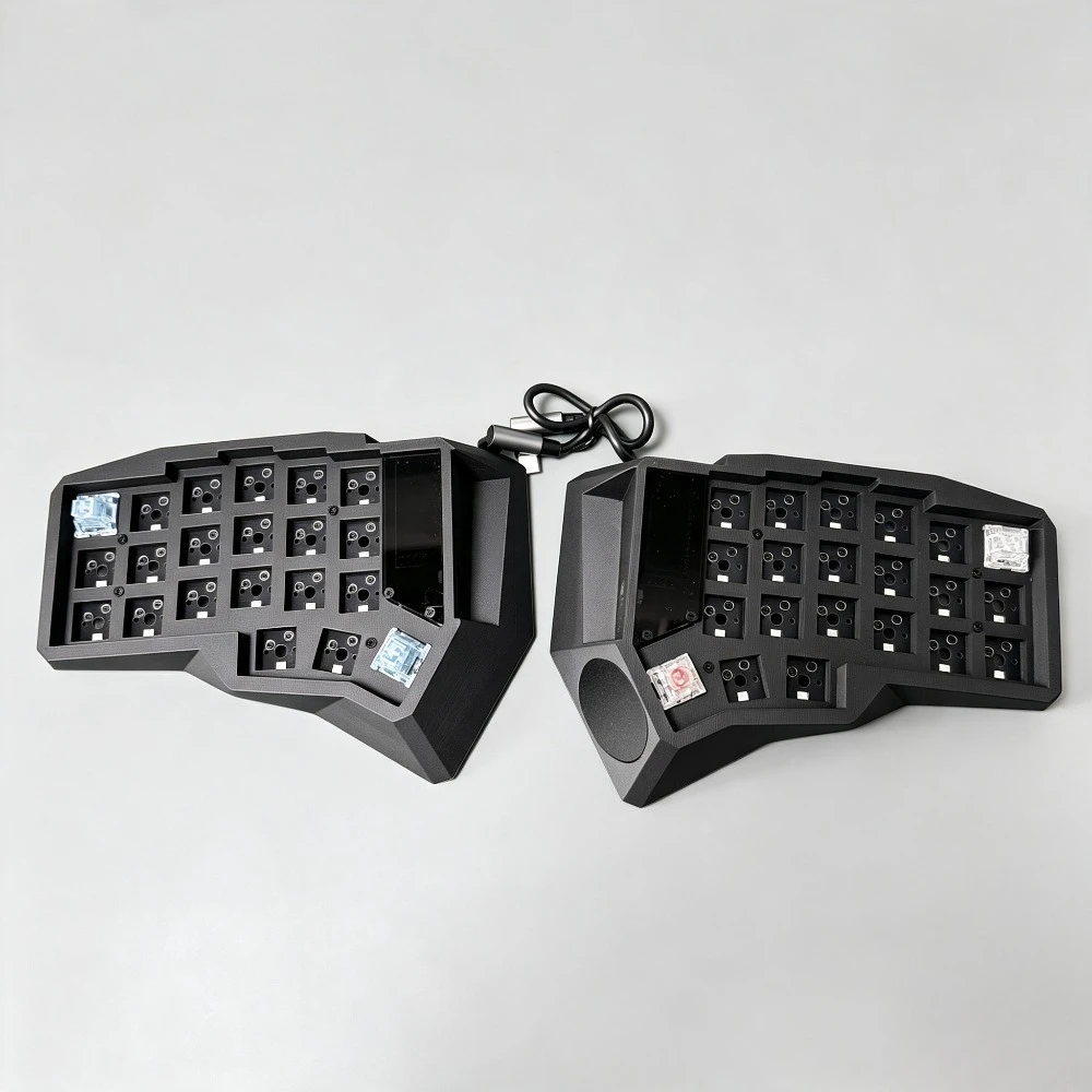 Touchpad Corne Split Keyboard 3x6 Hot Swap RGB Wired/Wireless Bluetooth Keyboard OLED Screen QMK/ZMK Game Keyboard Accessories