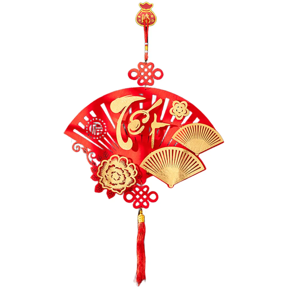 Decorative Vietnamese New Year Hanging Pendant Made from Flannel and Non Woven Materials for Lunar Festival Use