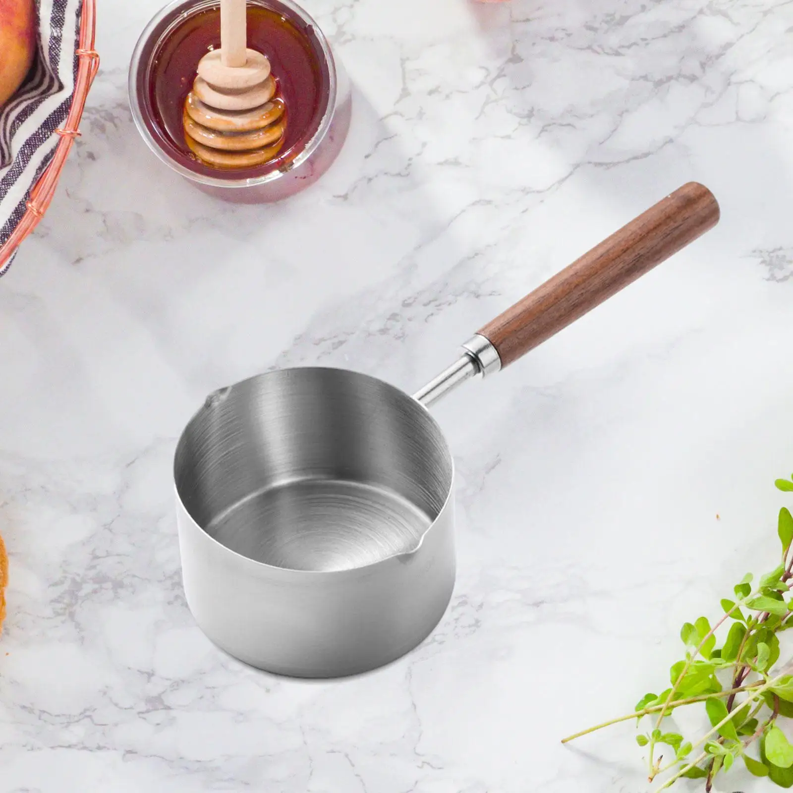 Multifunctional Hot Oil Oil Splashing Pot Nonstick Small Cooking Pan Pouring Oil Pan for Home Eggs Frying Heating Soup