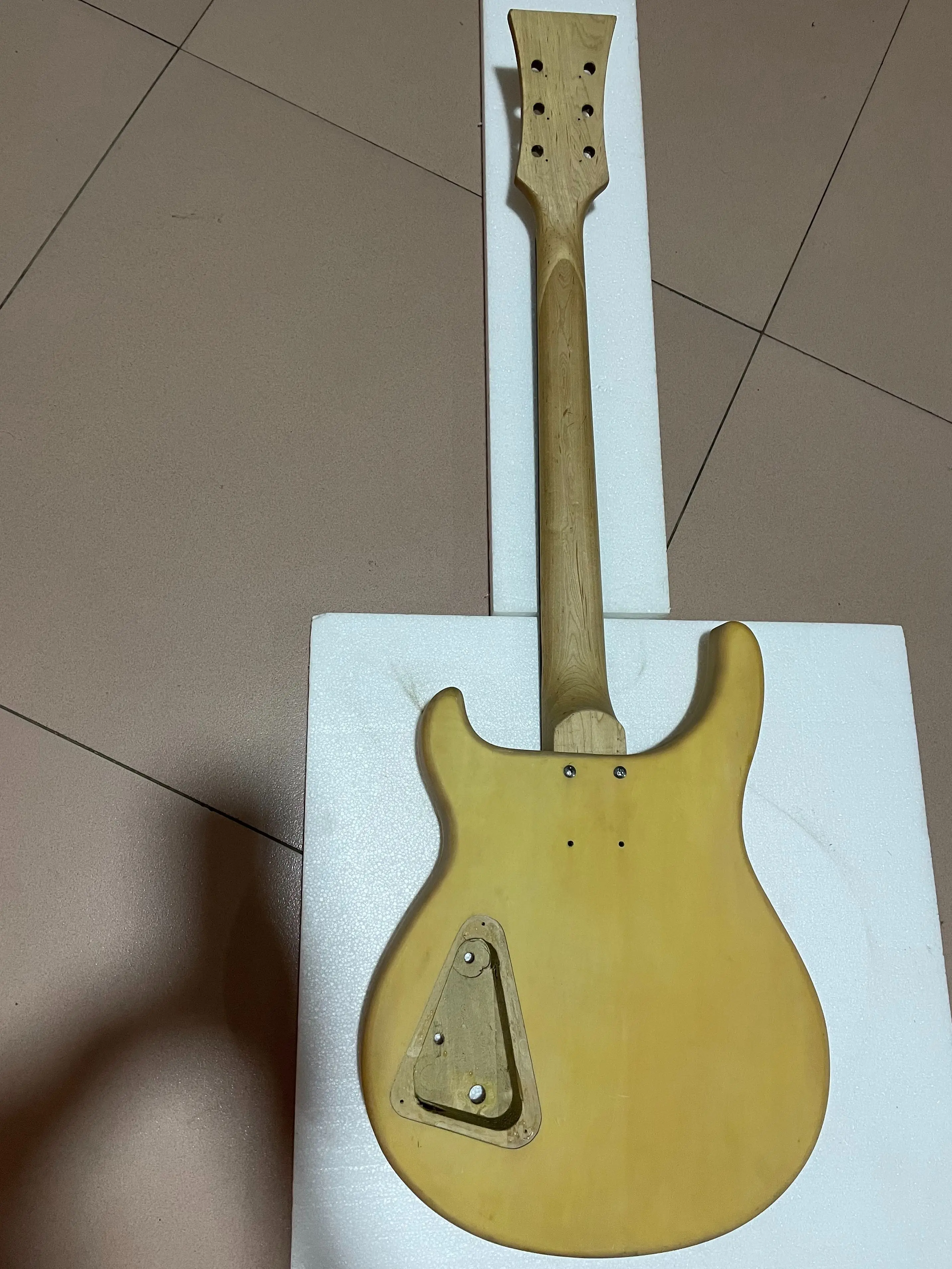 Unfinished Electric Guitar Kit, Neck and Body, Undyed Luthier DIY Parts, Semi-finished Guitar Kit, Essencial Color Only One