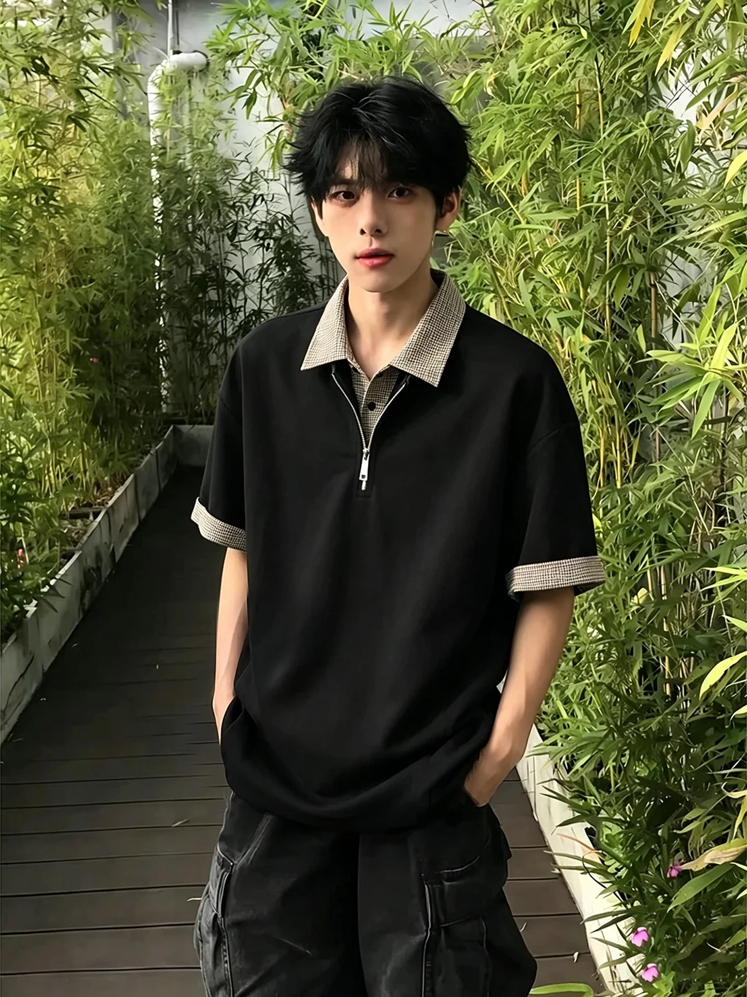 

Black Shirt Short Sleeve Zipper Design Summer Casual Style Men's T-Shirt Fake Two-Piece Plaid Pattern Half-Zipper Tee