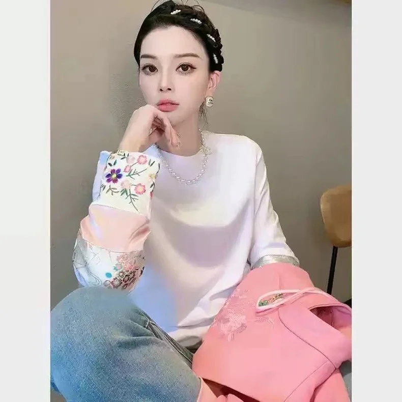 

Женская футболка больших размеров с круглым вырезом и вышивкой, с длинным рукавом, весна-осень, базовая модель, в китайском стиле, в национальном стиле, для полных женщин.