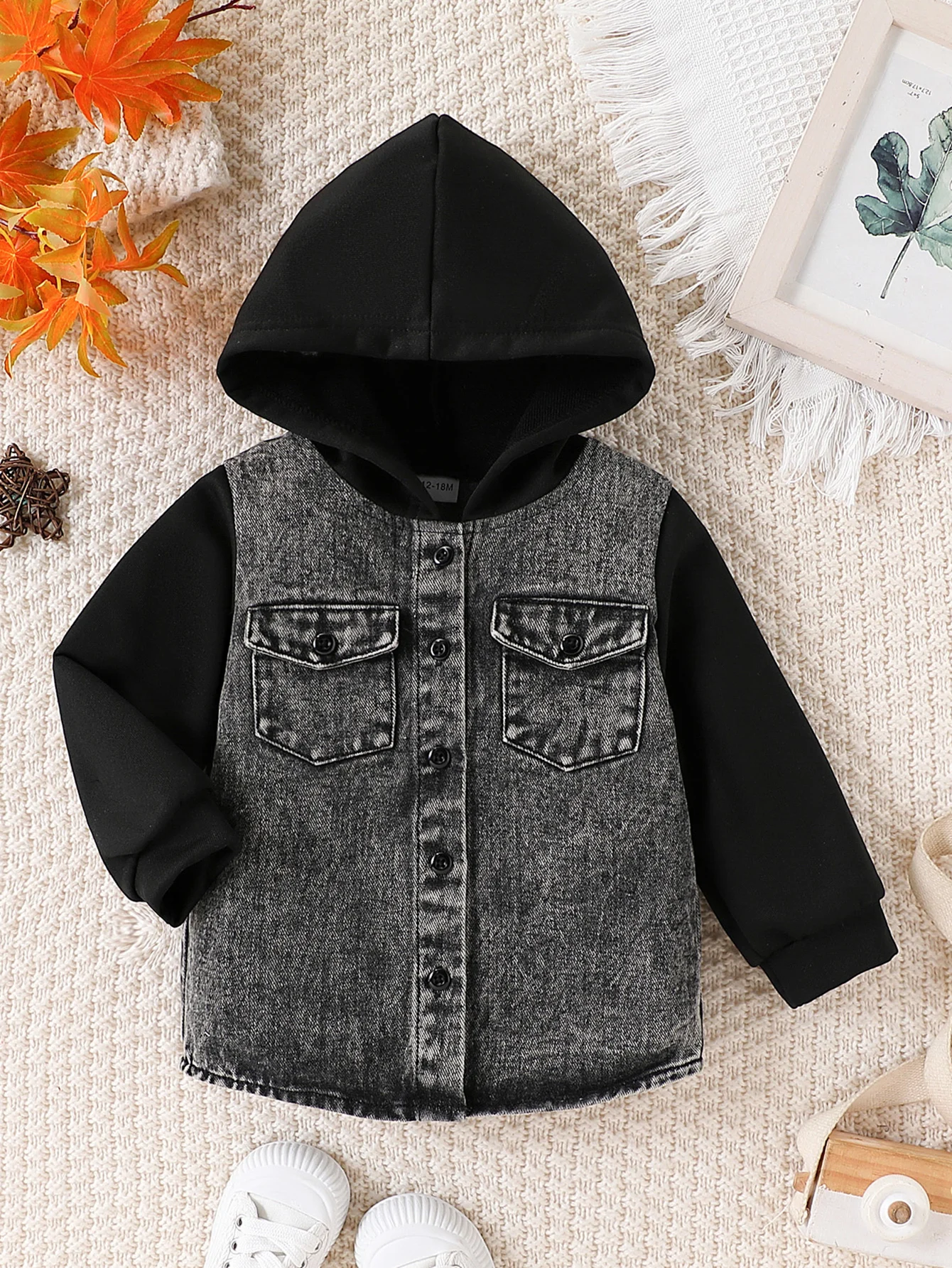 Boys Hooded Denim Patchwork Jacket Cool Casual Style with Rivet Decorations Autumn Winter Warm Windproof Design
