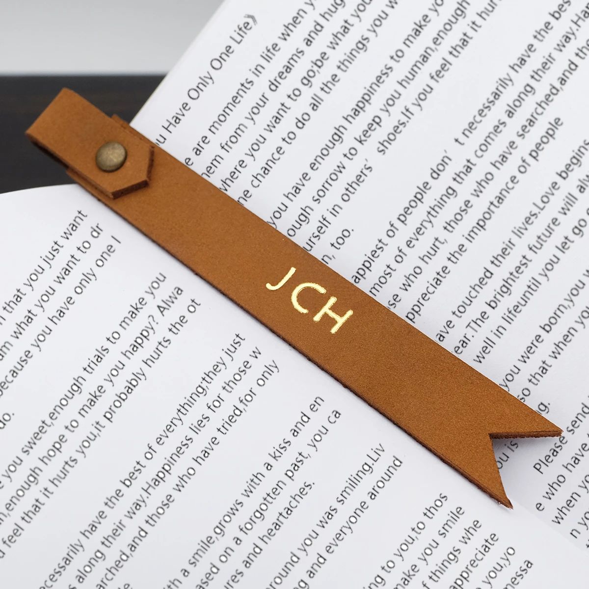 Personalized Leather Bookmark, Custom Book Mark, Customized Name Bookmark, Reading Gift, Anniversary Gift, Gifts for Reader