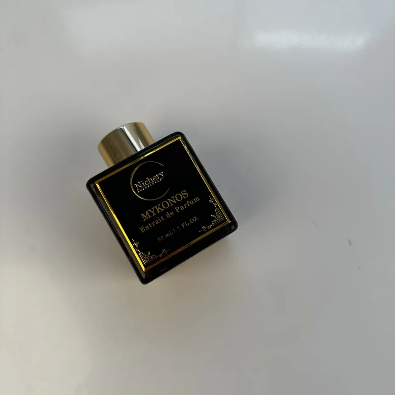 custom.2026 New Metal Perfume Nameplate Aroma Candle Print Cosmetic Glass Bottle Label Sticker Label Zinc Alloy Curve Whole