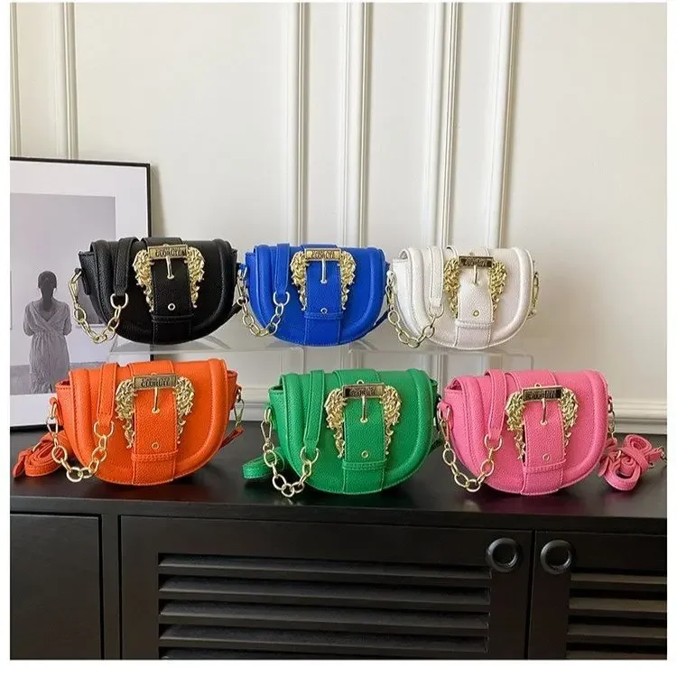 

2025 New! Women's Semicircular Saddle Bag. Retro - Style, Simple - Textured and Versatile Shoulder - Handbag, Timeless Design