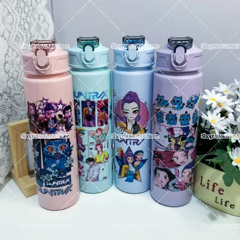 800 مللي K-Pop شيطان الصيادين زجاجات مياه رومي ميرا زوي طباعة فتاة القش أكواب الشرب المحمولة شرب القرع هنتركس درينكوير