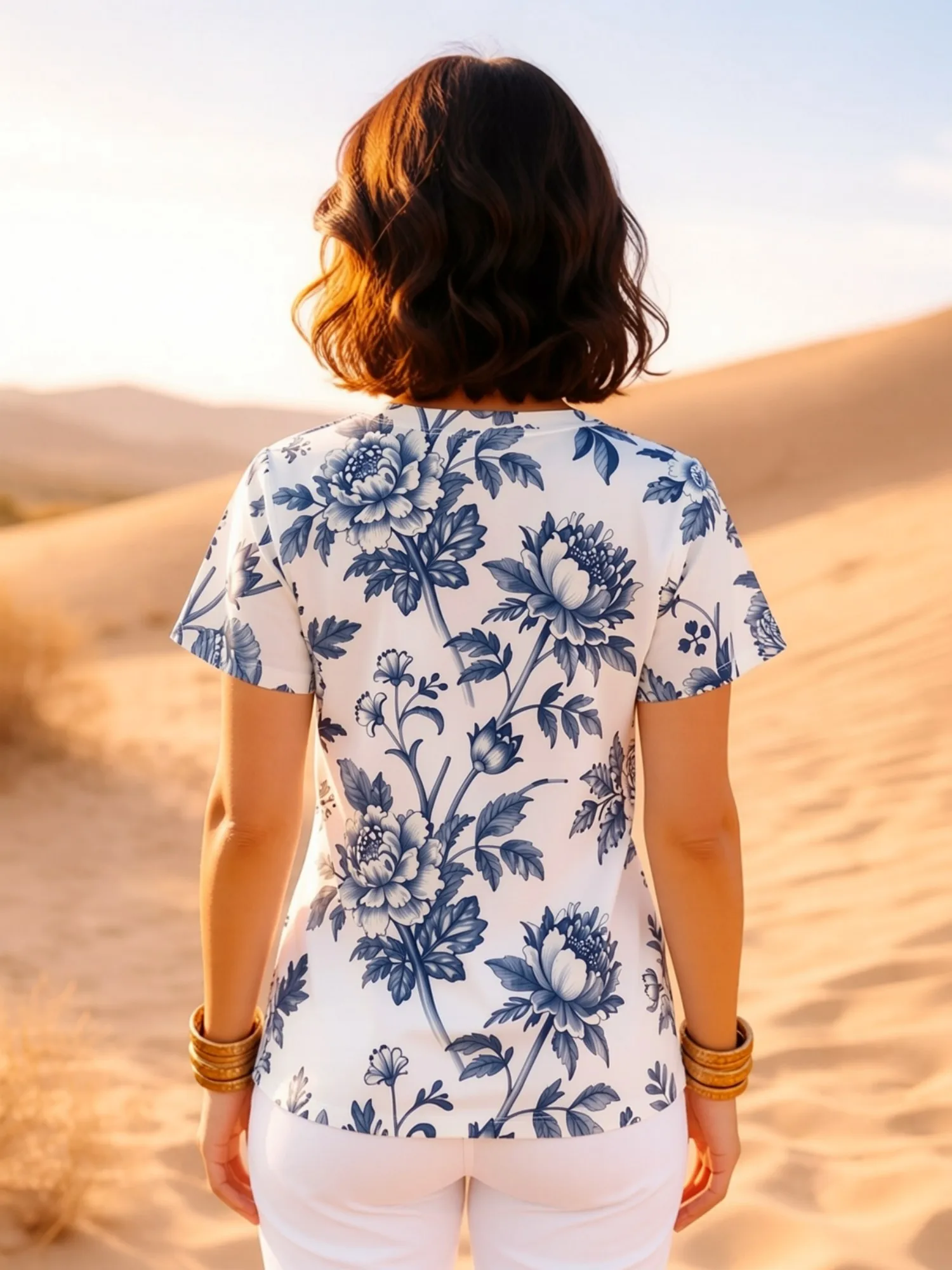 Ladies Medical Uniform Top In V Neck Style With Handy Front Pockets Floral Design Casual Style Comfortable Fit For Nursing Teams