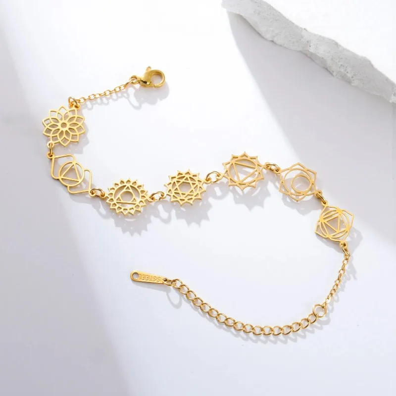 Thumbnail 3 - #38 Trending Gold Bracelets Right Now