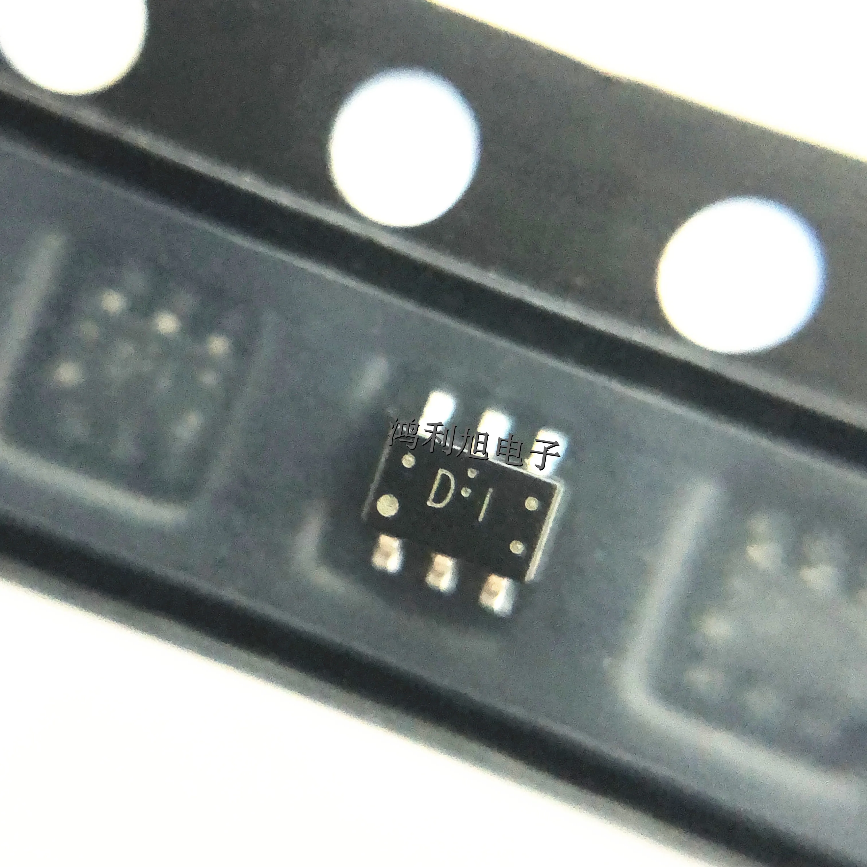 50 шт./лот SSM6N15AFU,LF SOT-363-6 маркировка; DI MOSFET SM Sig N-Channel MOS 0.1A 30V -20 VGSS Рабочая температура:- 55 C-+ 150 C