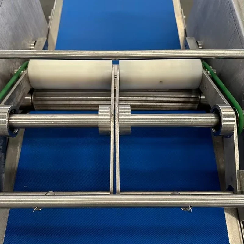 Pelatrice automatica per pesce da tavolo Piccola sbucciatrice automatica per pesce