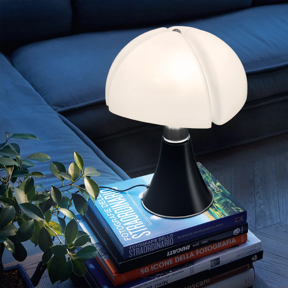 

Bat New Style Table Lamp Bedroom Desk Lamp Scandinavian Minimalist Living Room Study Decorative Lamp Vintage Bedside Lamps