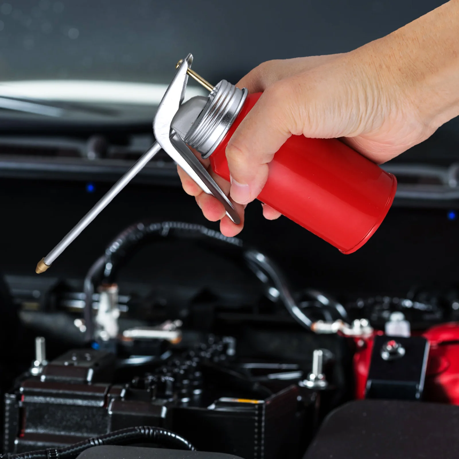 2Pcs Oiling Can 200ml High-Pressure Manual Pump Oiler Automotive Metal Lubrication Tool Portable Durable Oil Can with Spout