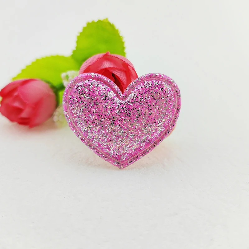 100 Stück 3,5x3 cm Glitzer-Herz-Stoffapplikationen für DIY-Nähprojekte, Kopfbedeckungen, Haarspangen, Schleifen-Dekorationen und Aufnäher für Kleidung und Hüte – Detail 12