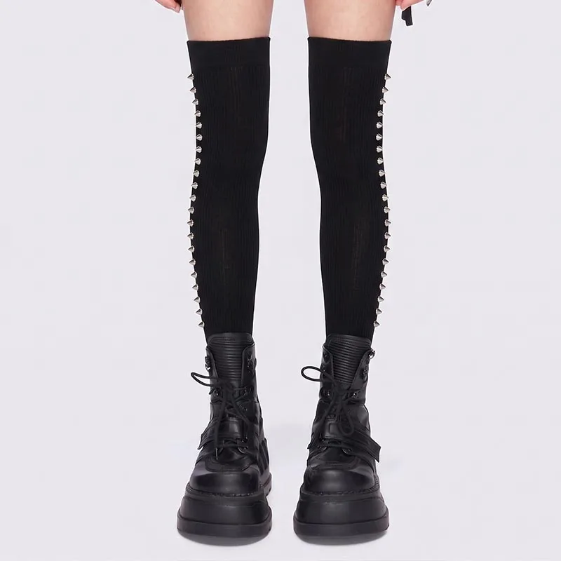 Gothic Rivet Thigh High Socks Women Vertical Silver Spiked Studs Ribbed Knit Over Knee Socks Punk Y2K Streetwear Long Stockings