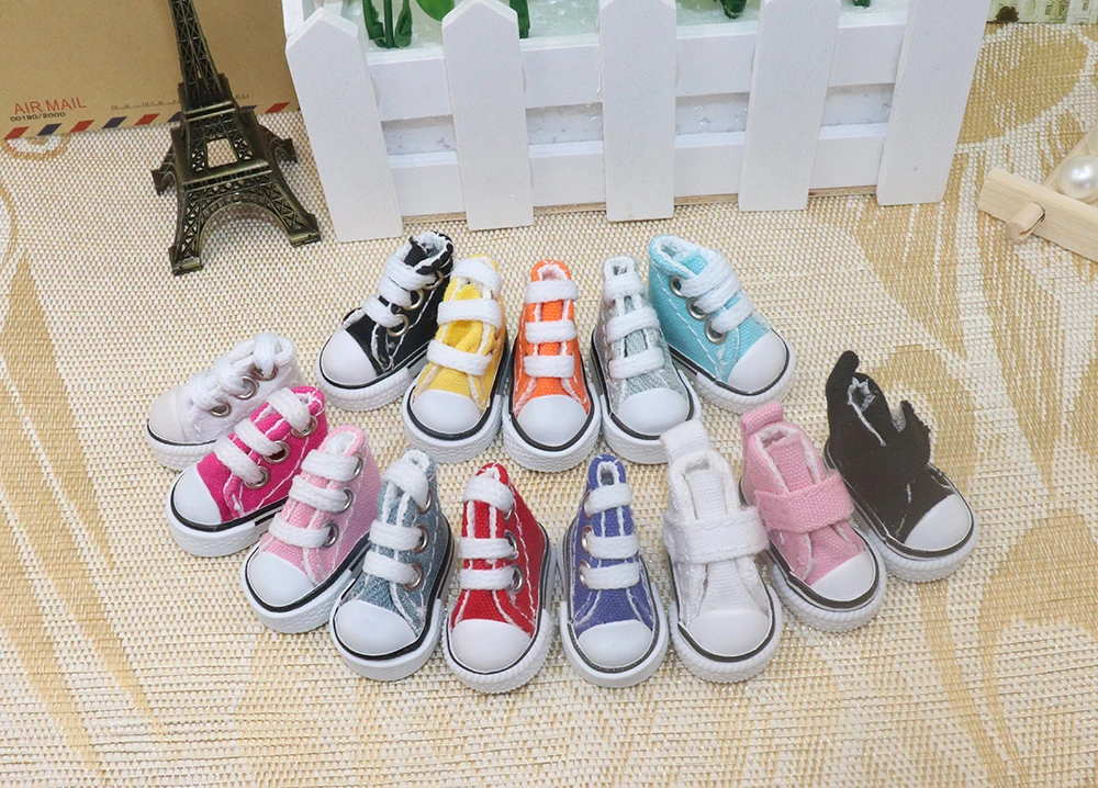 Puppenschuhe 3,5 cm * 2 cm * 3 cm für Bryc-Puppen Mini flache Canvas-Turnschuhe für 1/8 16 cm 6 Zoll BJD Finger-Tanzschuhe Spielzeug – Detail 1