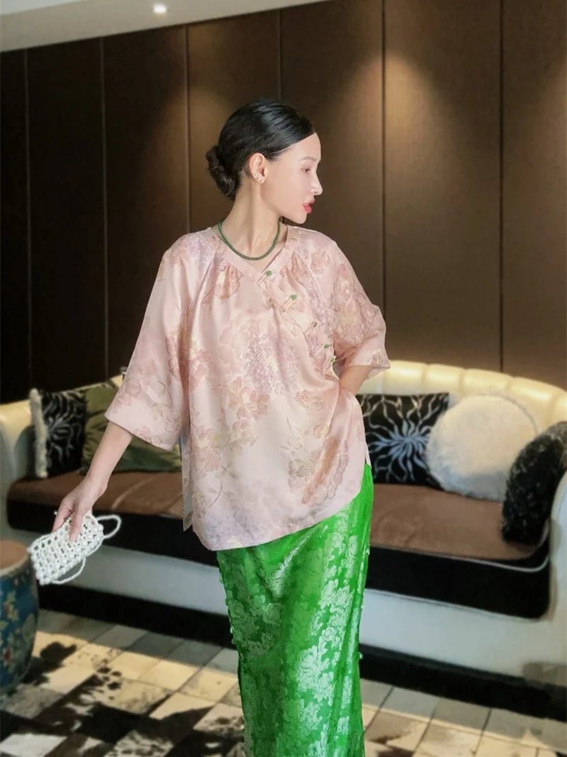 

Silk Women's irt New Chinese Sle Modified Version tough Hole Flower Luo Real Silk Side Button Split Silk ort...