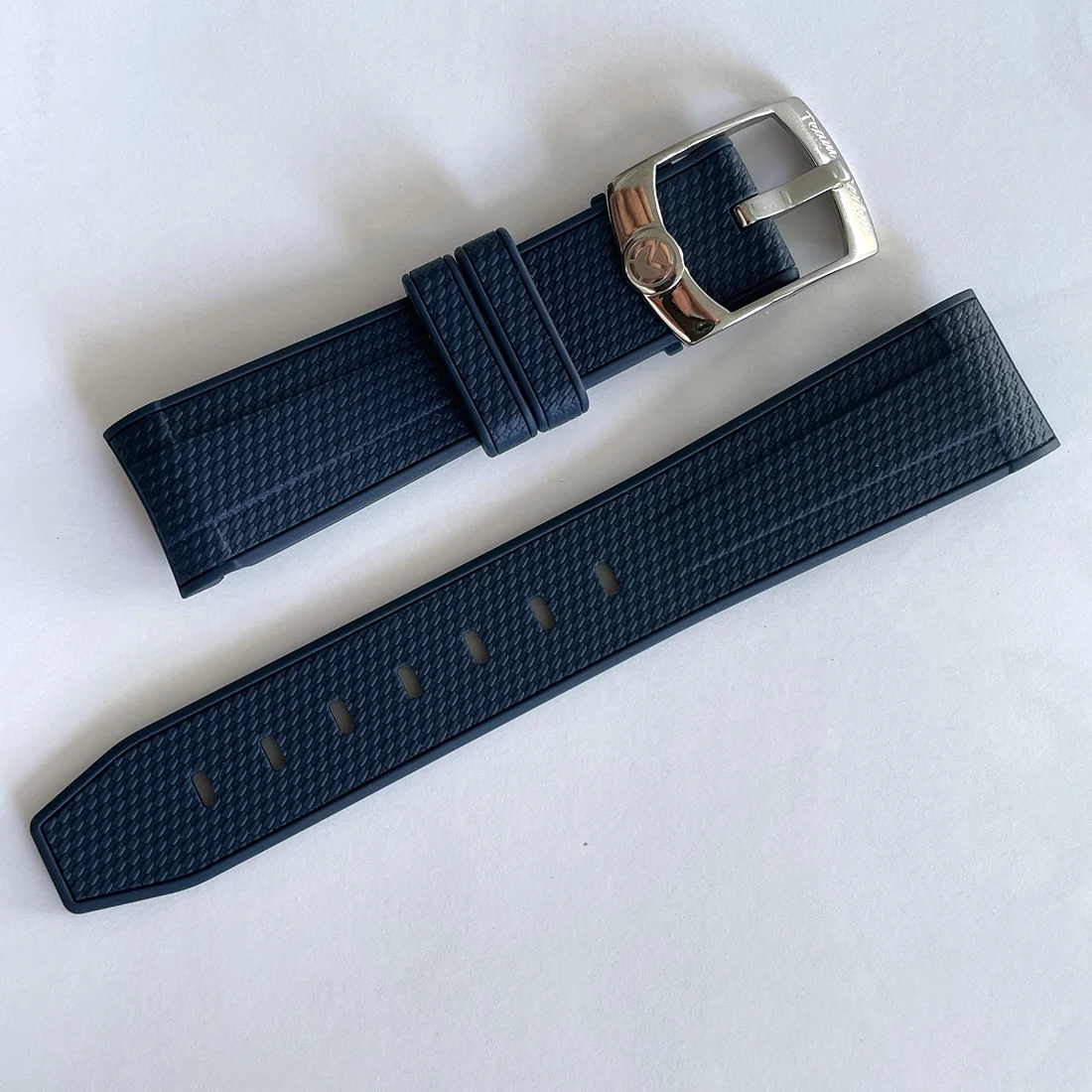 Четыре цвета Merkur, мягкий ремешок из фторкаучука, мужской винтажный ремешок 20 мм, подходит для большинства часов, вентиляция