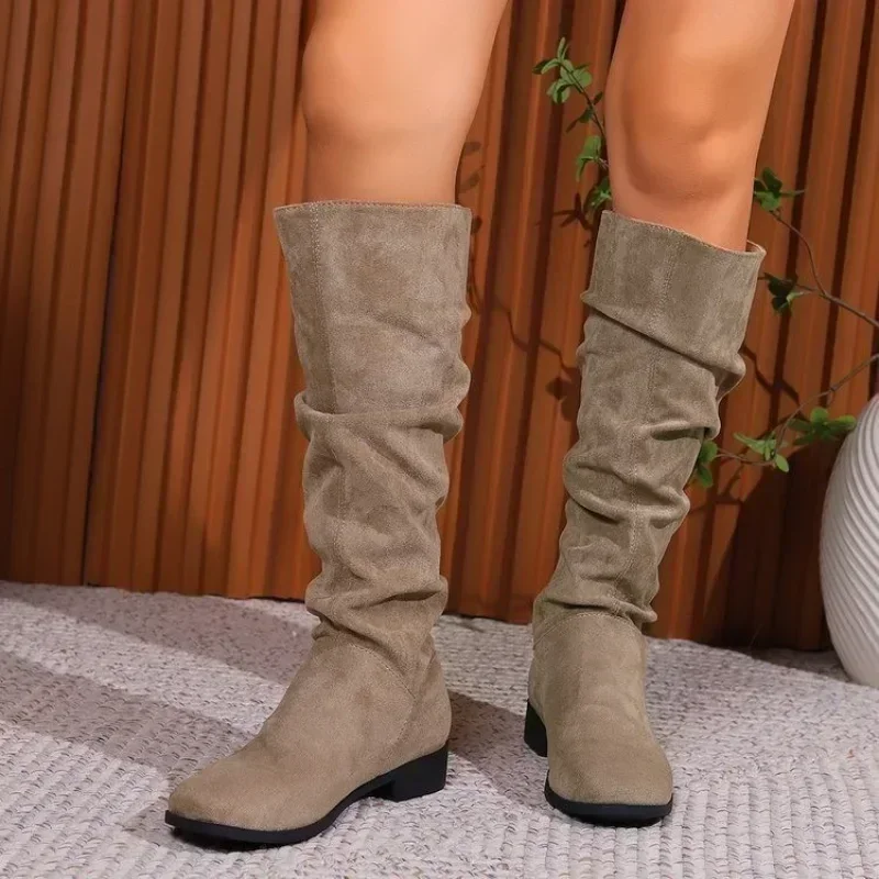 

Pleated Boots Women Faux Suede Flock Knee High Boots 2024 Winter Women Fashion Slip on Square Low Heel Knight Booties Mujer 202