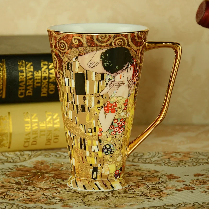 

Klimt Kiss костяной фарфор, кружки, кофейные чашки с ложкой, фарфоровая чашка для кофе Gustav klimt, подарки на свадьбу, день рождения, посуда для домашнего офиса