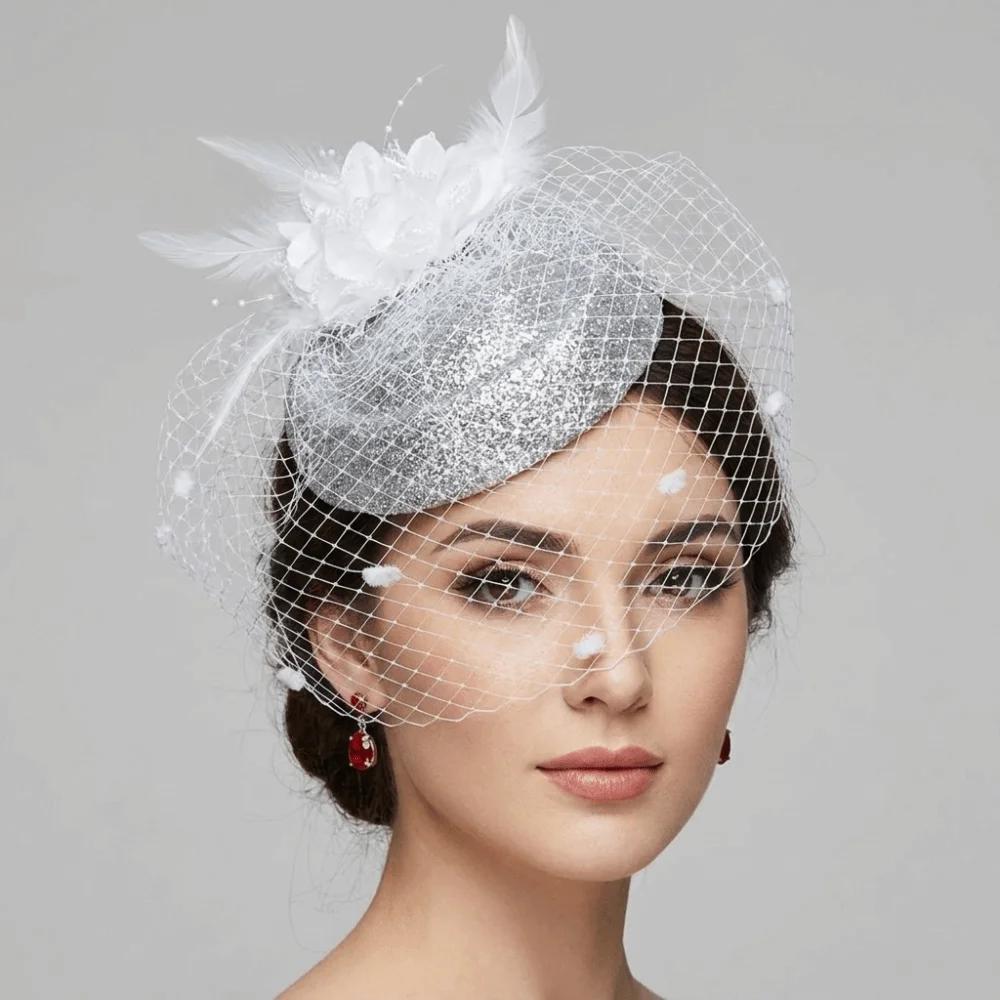 Chapeau bibi vintage en feutre couleur unie, style français, avec maille, coiffe de mariée faite à la main, pince à cheveux à motif vague, diadèmes