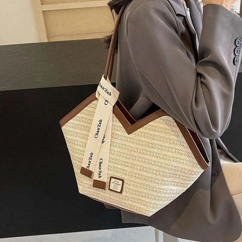 High-End Women Messenger Bag Crossbody Design Best For Party Can Be Used As A Glamorous And Spacious Diaper Bag