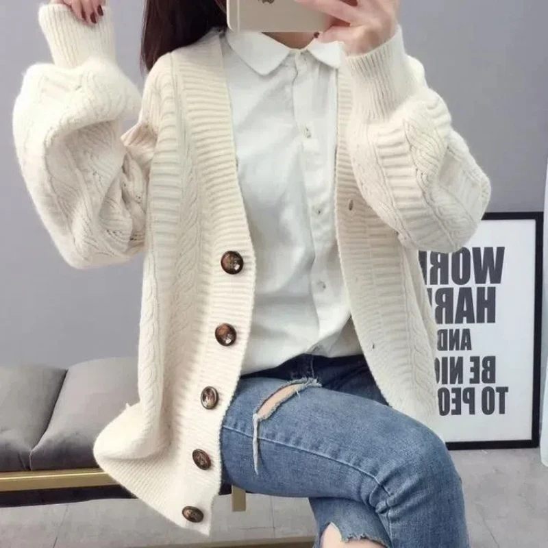 2024 New Autumn/Winter Korean Commuter Minimalist Sweater Cardigan Long Sleeve Solid Color Round Neck Button Women\'s Coat Top