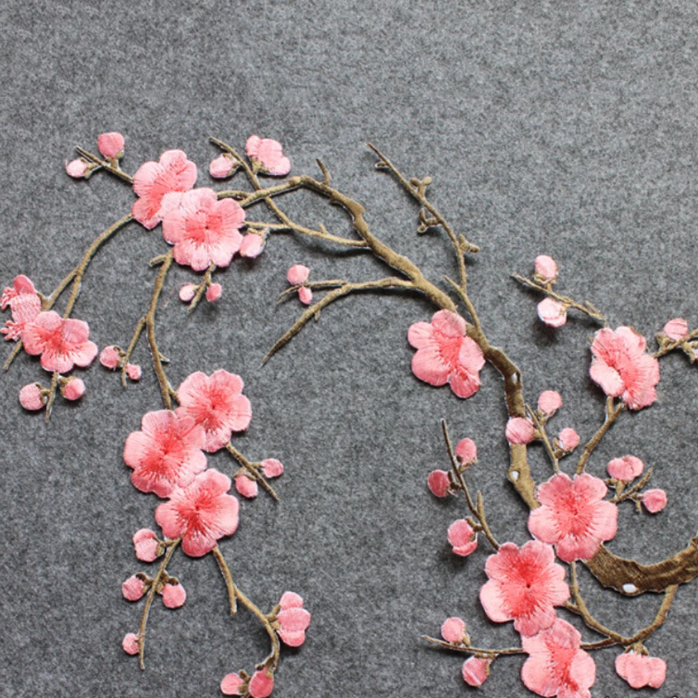 1pc Plum Blossom Flower Applique Clothing Embroidery Patch Fabric Sticker Iron On Craft Sewing Repair Embroidered