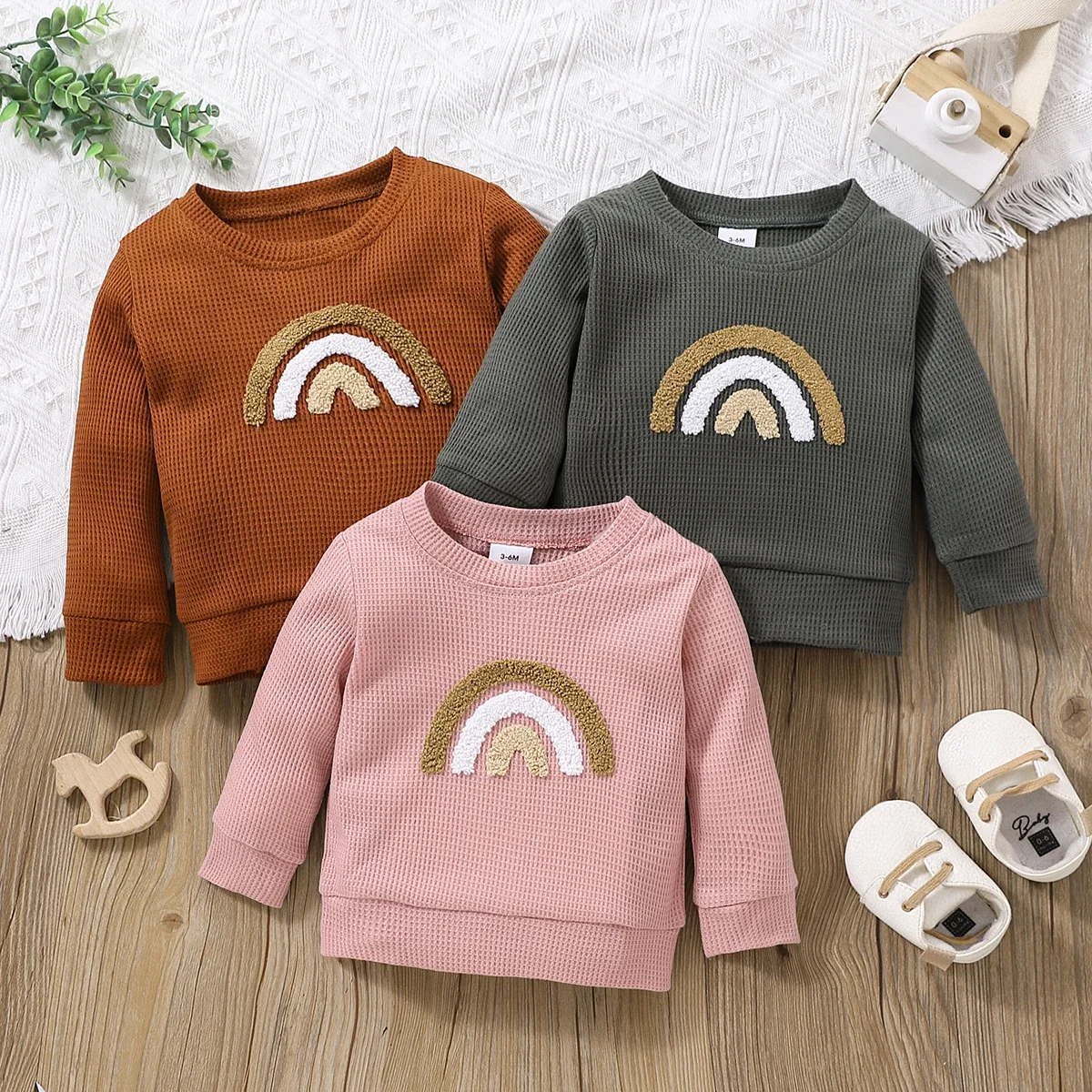 PatPat Baby Boy/Girl Rainbow Pattern Waffle Long-sleeve Pullover Sweatshirt Perfect for Outings and Daily Wear Basic Style